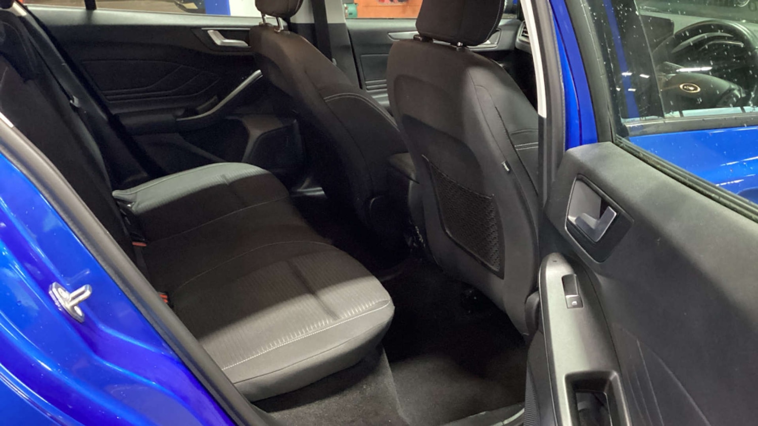 Used Ford Focus 2019 for sale - 76949877: Photo 8