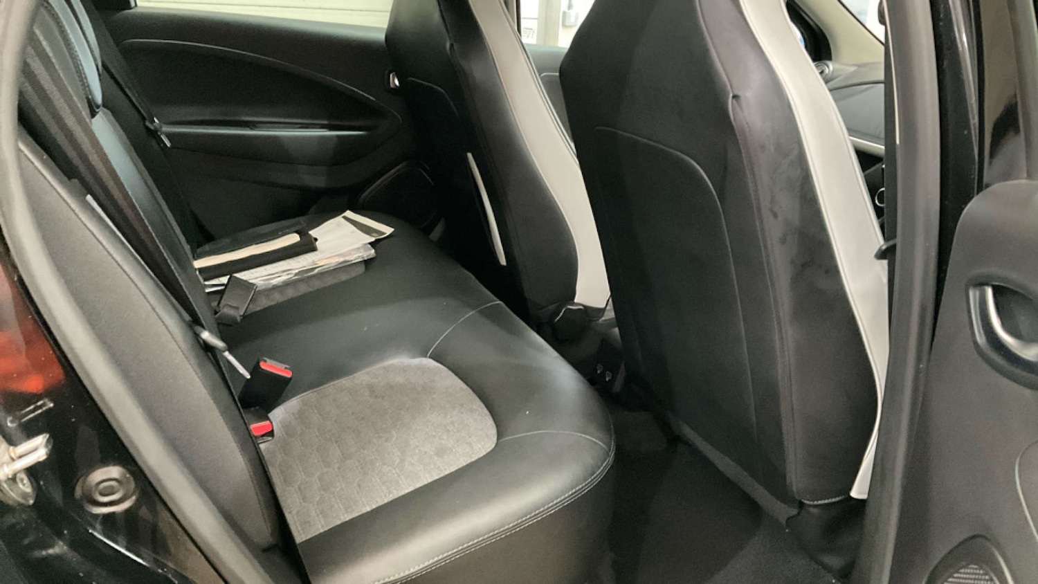 Used Renault Zoe 2022 for sale - 77495068: Photo 8