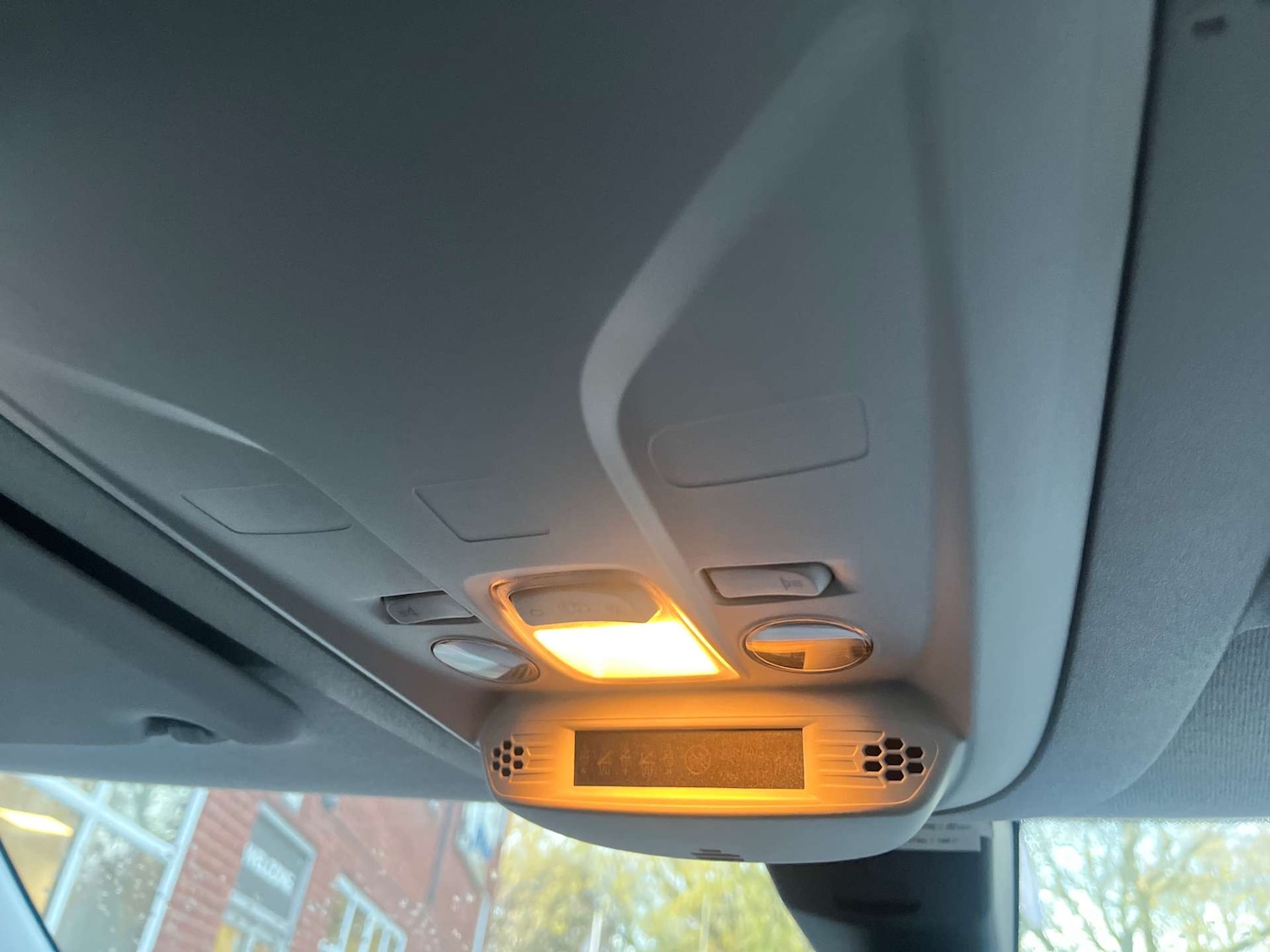 Used Vauxhall Combo Life 2019 for sale - 76509319: Photo 24