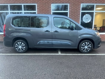 Used Vauxhall Combo Life 2019 for sale - 76509319: Photo