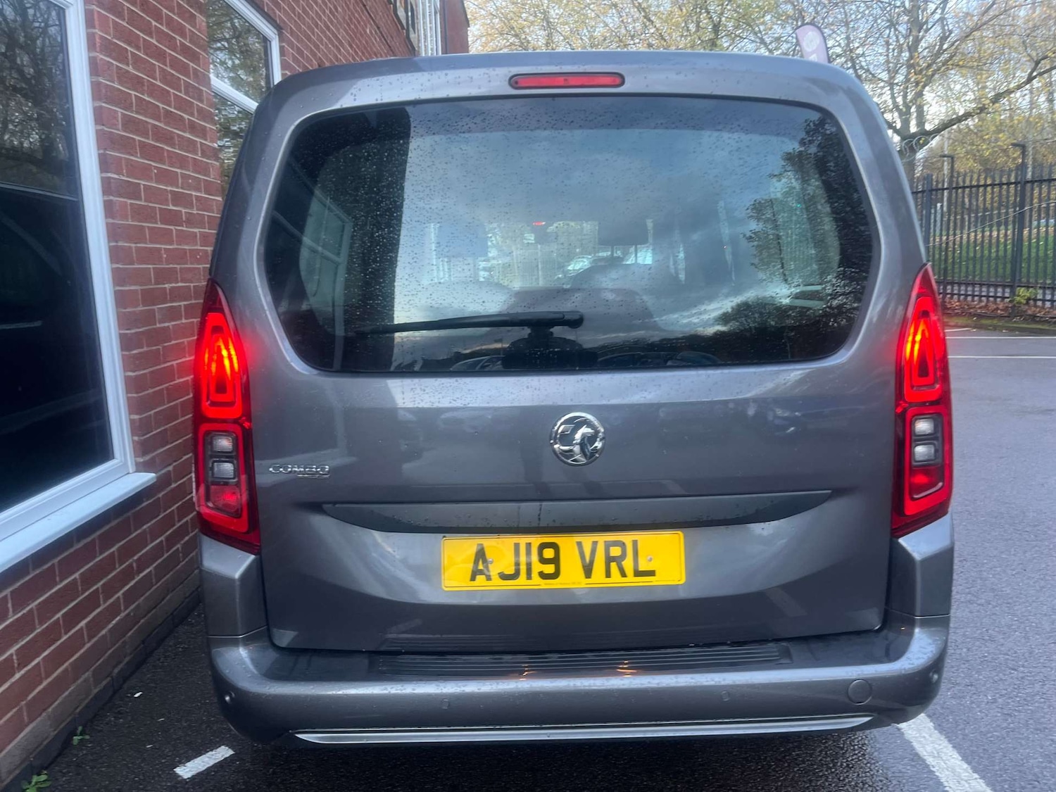 Used Vauxhall Combo Life 2019 for sale - 76509319: Photo 9