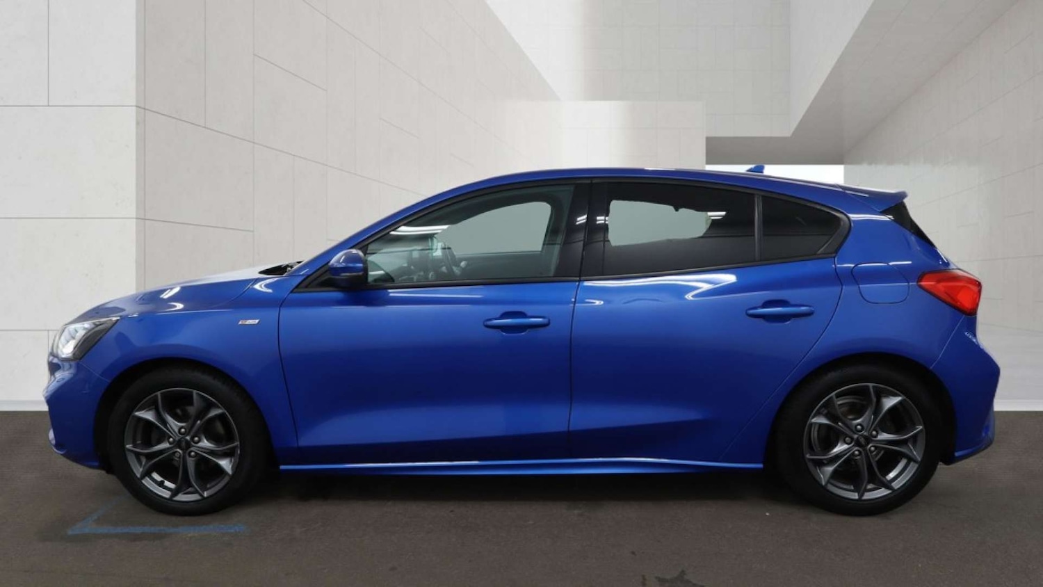 Used Ford Focus 2019 for sale - 78112455: Photo 4