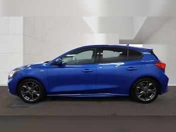 Used Ford Focus 2019 for sale - 78112455: Photo