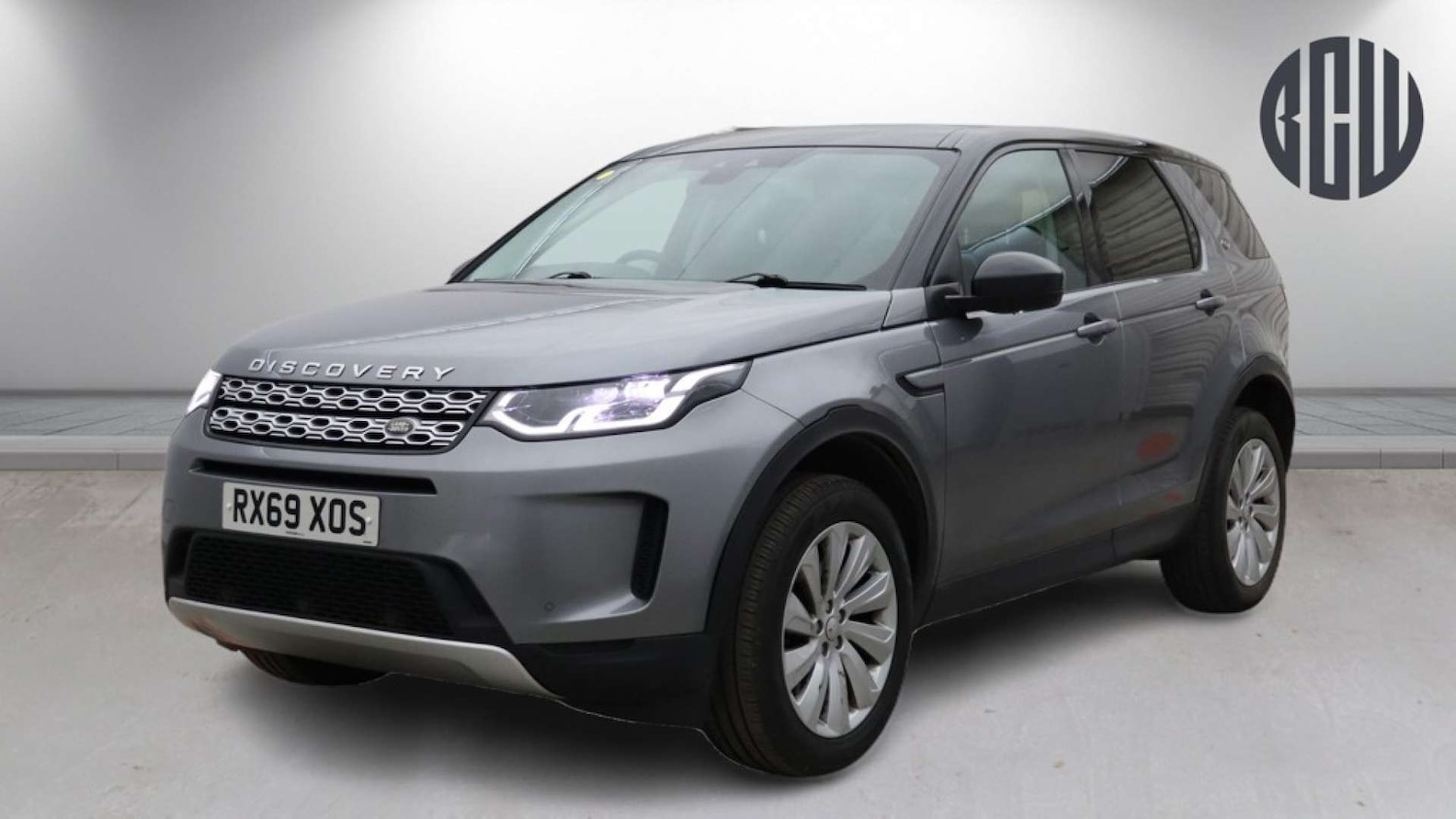 Used Land Rover Discovery Sport 2019 for sale - 78169343: Photo 2