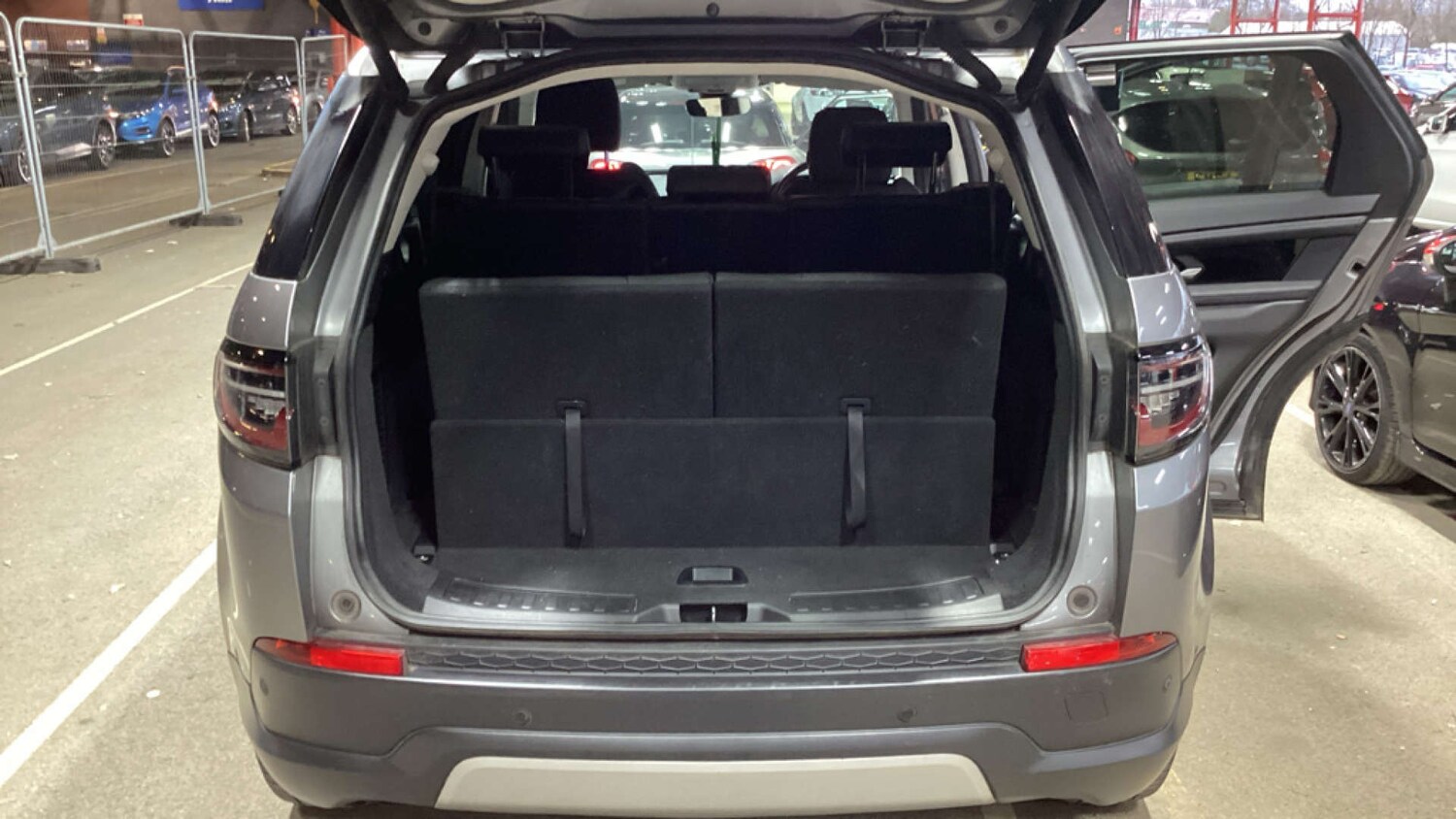 Used Land Rover Discovery Sport 2019 for sale - 78169343: Photo 7