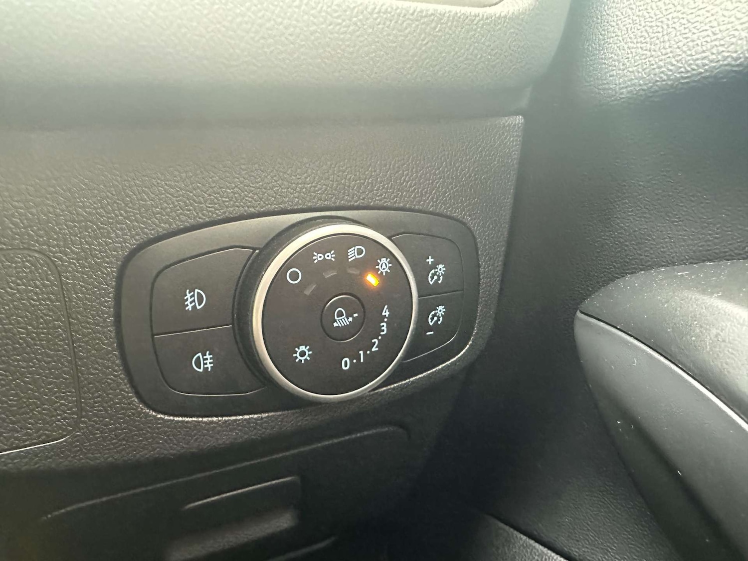 Used Ford Focus 2020 for sale - 75985576: Photo 20