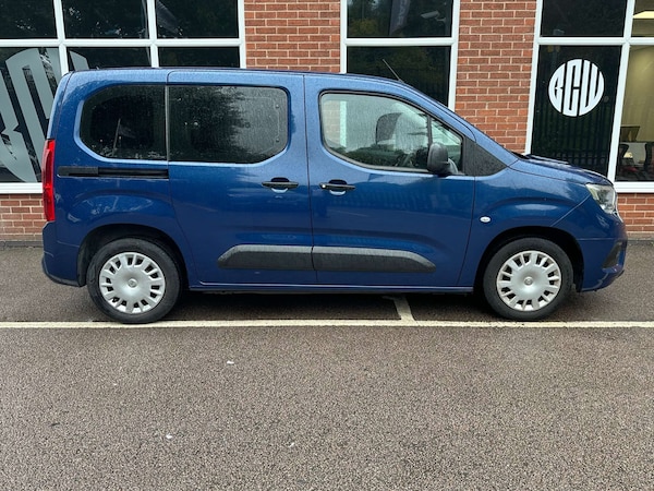Used Vauxhall Combo Life 2019 for sale - 75633135: Photo 2