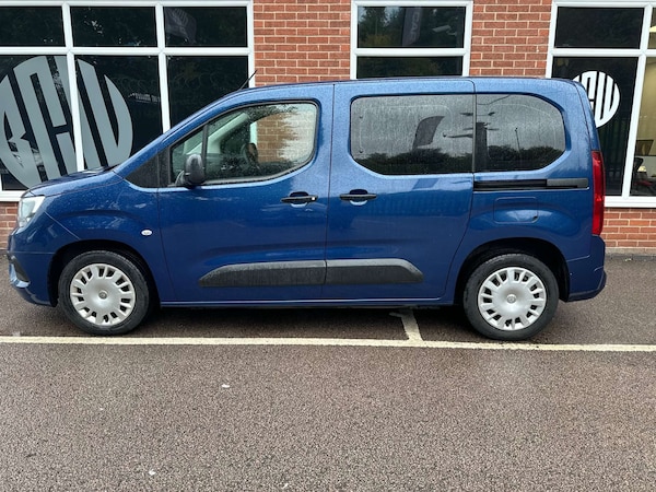 Used Vauxhall Combo Life 2019 for sale - 75633135: Photo 3