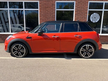 Used MINI Hatch 2019 for sale - 78145491: Photo
