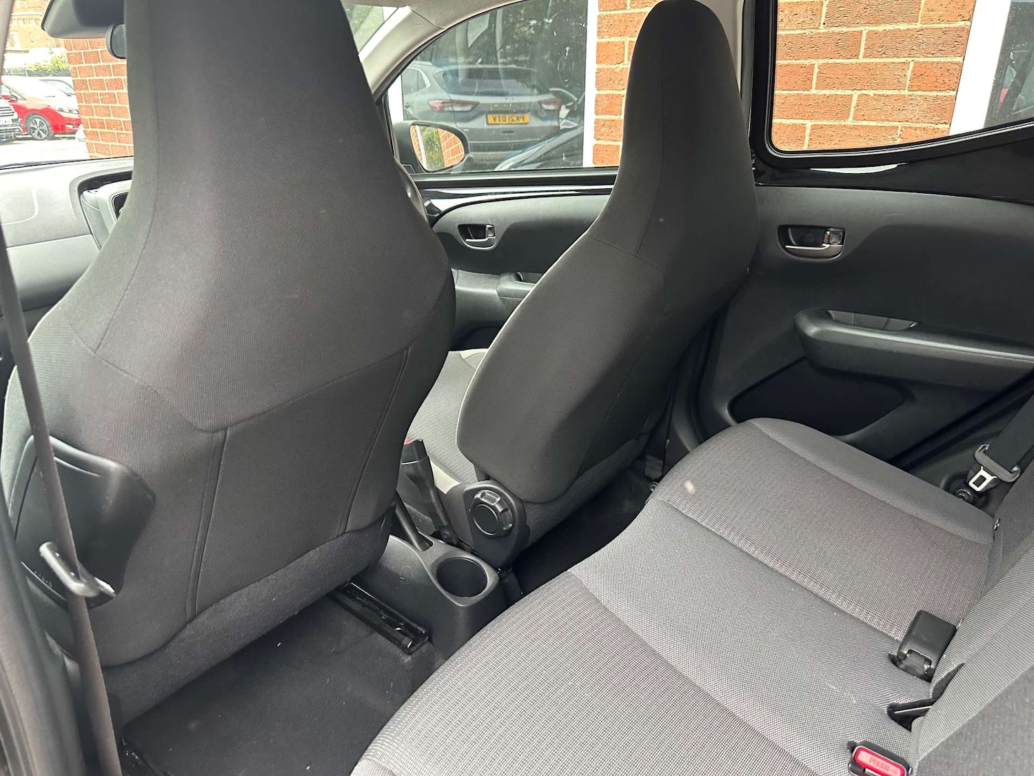Used Toyota AYGO 2020 for sale - 76132430: Photo 25