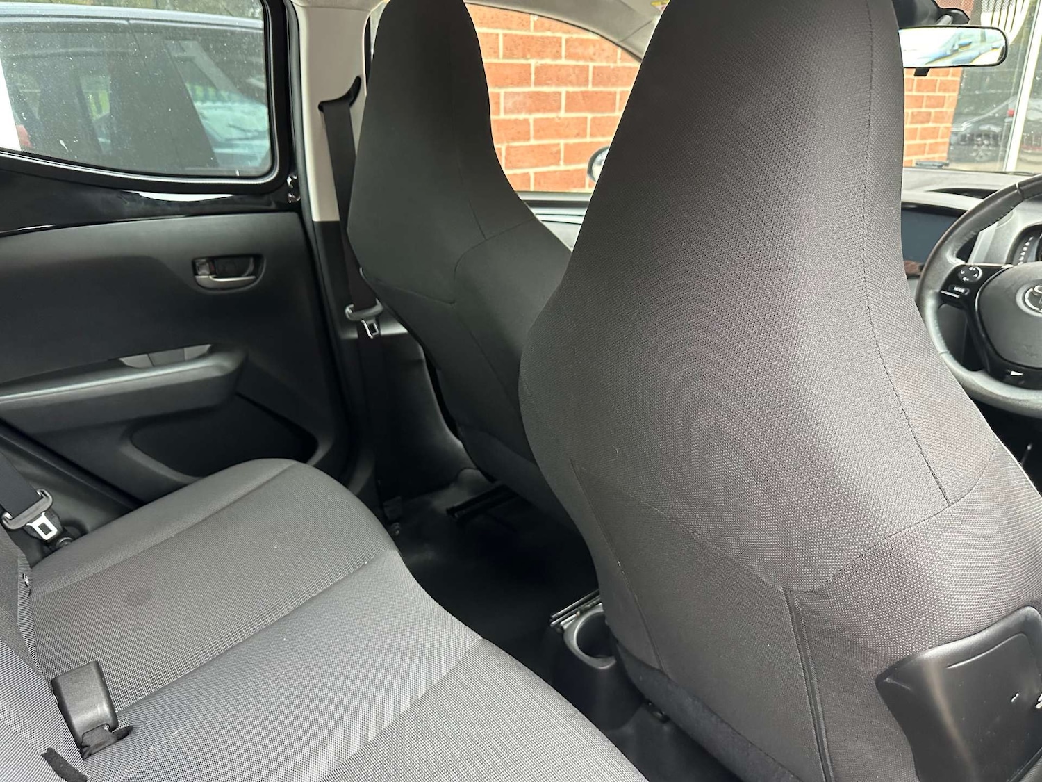 Used Toyota AYGO 2020 for sale - 76132430: Photo 27