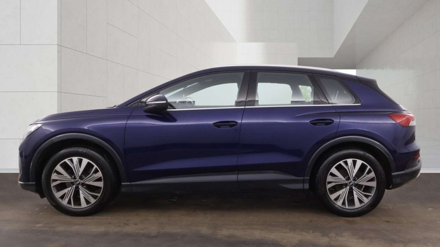 Used Audi Q4 e-tron 2022 for sale - 78122979: Photo 6