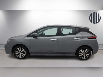 Used Nissan Leaf 2021 for sale - 77682121: Photo