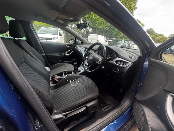 Used Vauxhall Astra 2021 for sale - 76277638: Photo 11