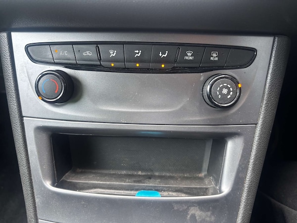 Used Vauxhall Astra 2021 for sale - 76277638: Photo 28