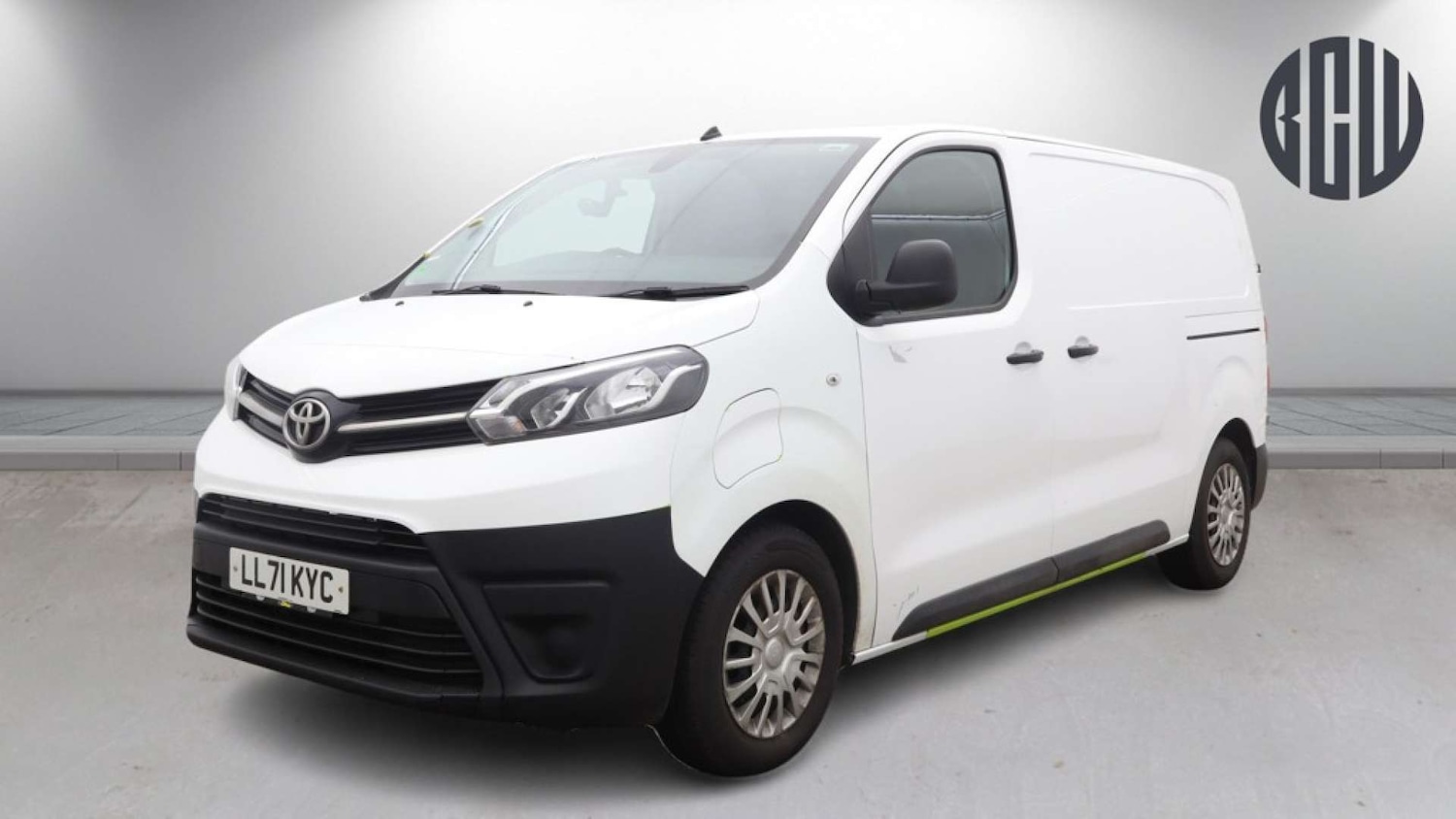Used Toyota ProAce 2022 for sale - 77822622: Photo 2