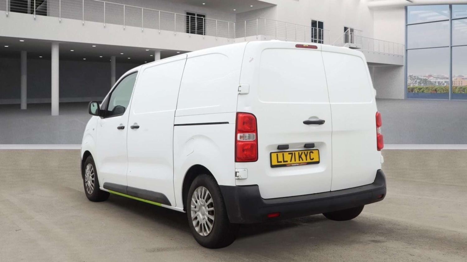 Used Toyota ProAce 2022 for sale - 77822622: Photo 6
