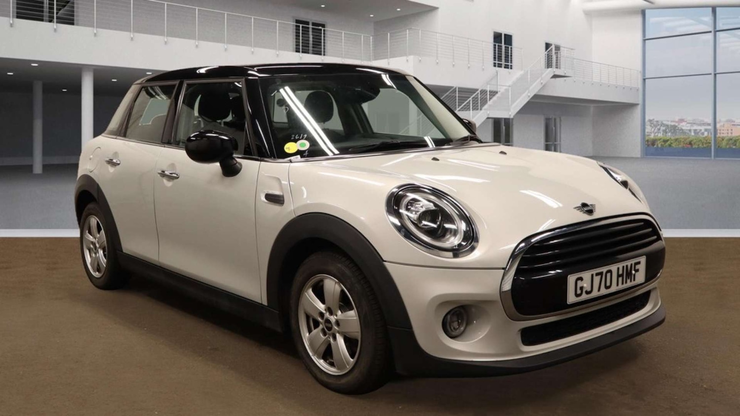 Used MINI Hatch 2020 for sale - 76148277: Photo 1