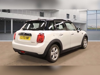 Used MINI Hatch 2020 for sale - 76148277: Photo 4