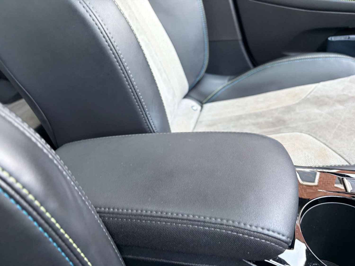 Used Peugeot 208 2020 for sale - 77953401: Photo 16