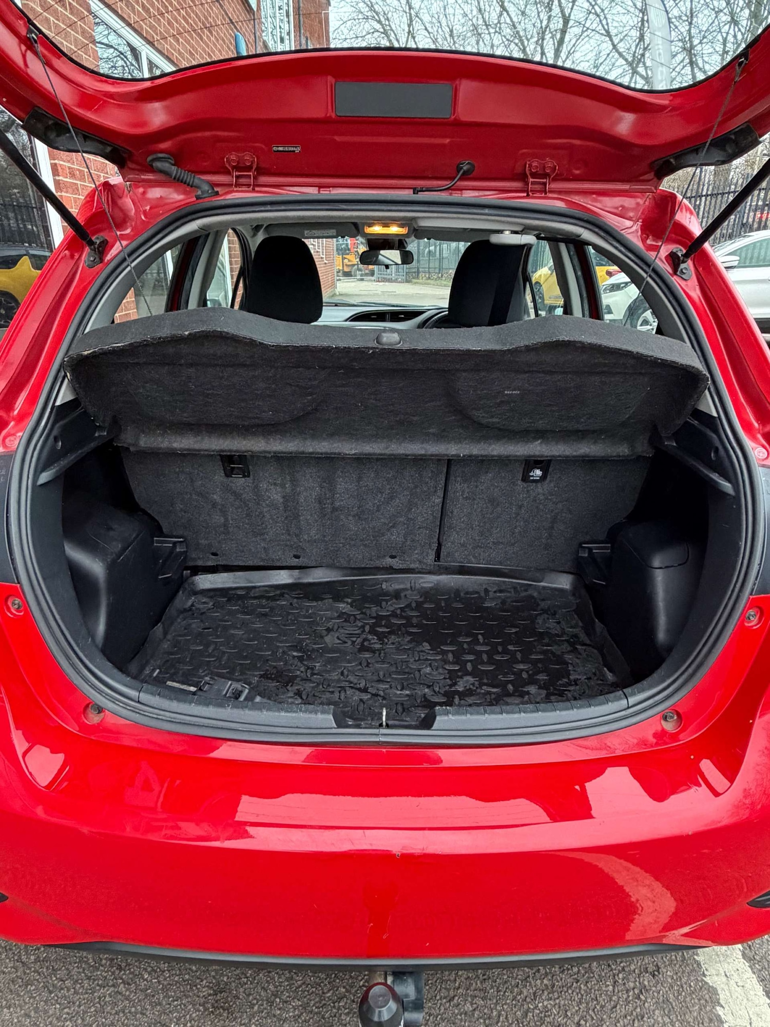 Used Toyota Yaris 2019 for sale - 77584829: Photo 16