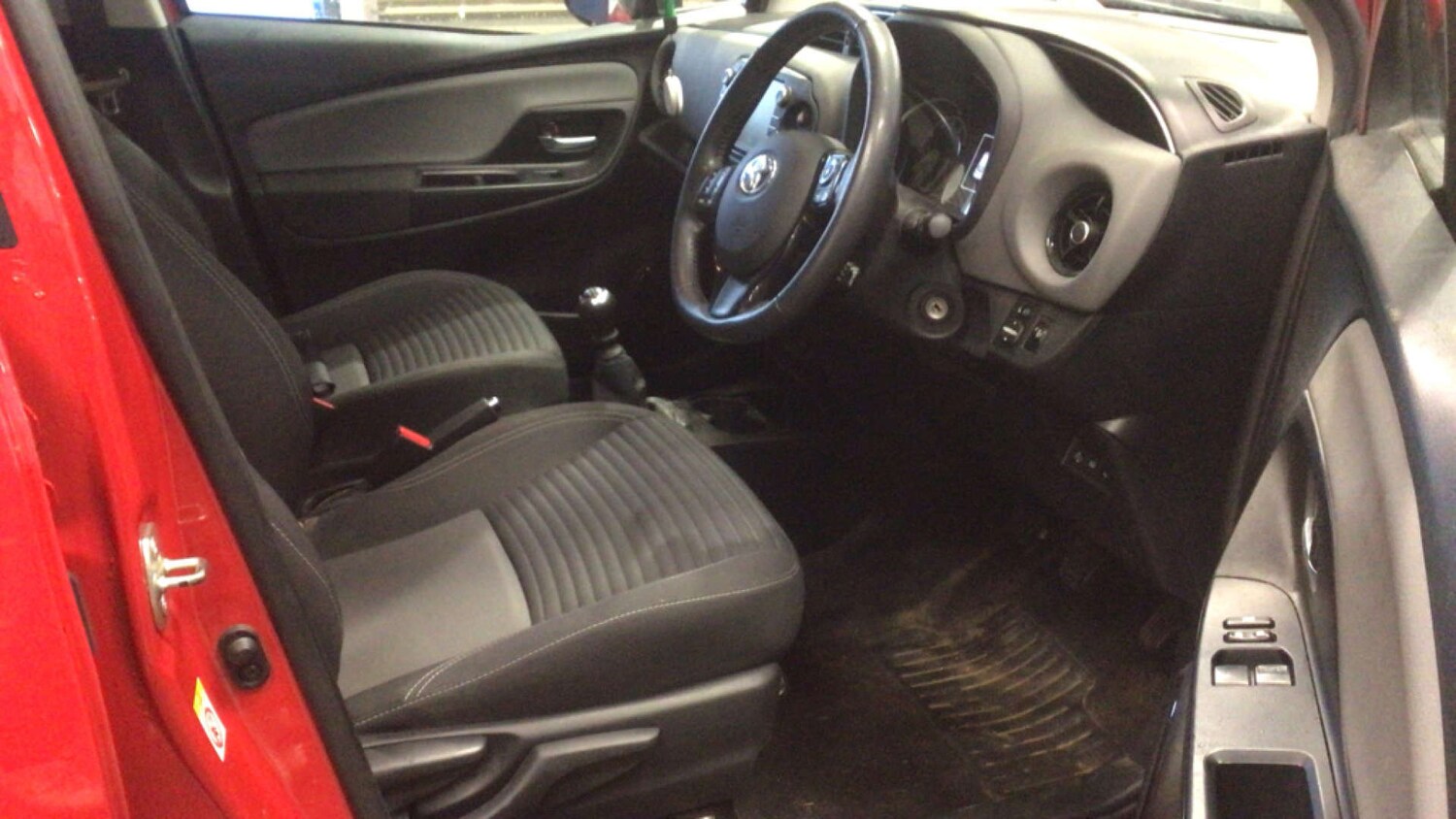 Used Toyota Yaris 2019 for sale - 77584829: Photo 9