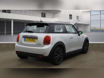 Used MINI Hatch 2020 for sale - 77720506: Photo