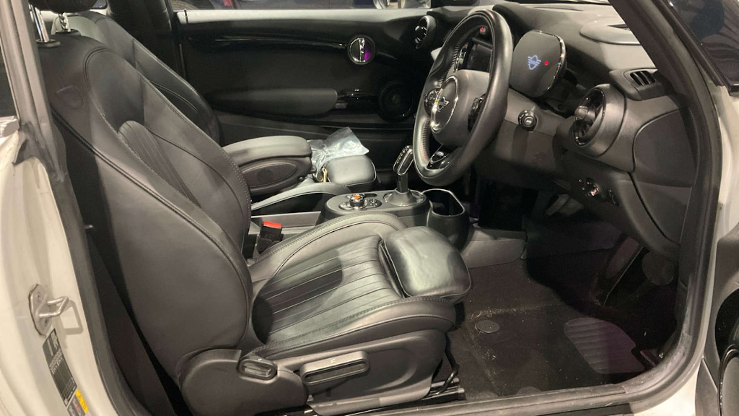 Used MINI Hatch 2020 for sale - 77720506: Photo 5