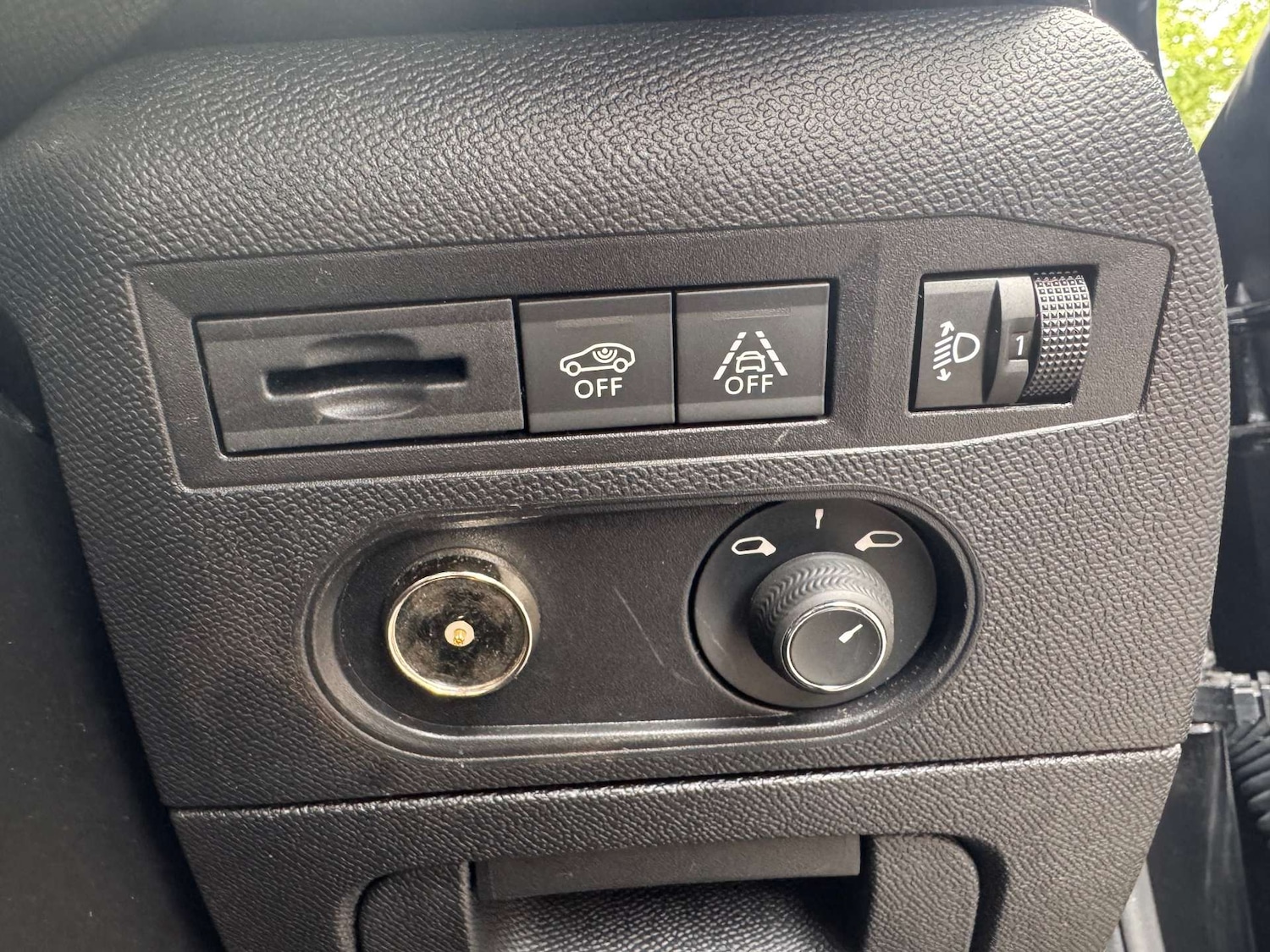 Vehicle 19
