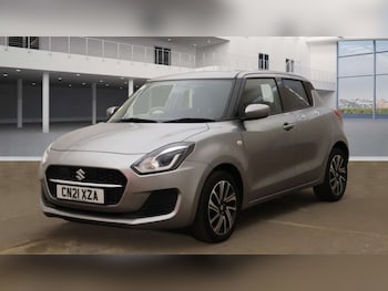 Used Suzuki Swift 2021 for sale - 75549000: Photo