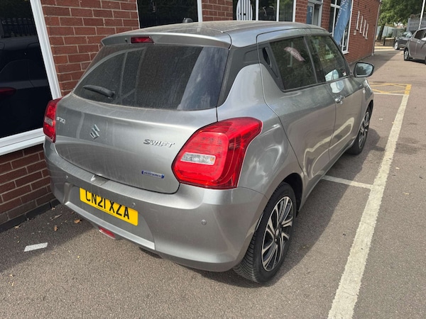 Used Suzuki Swift 2021 for sale - 75549000: Photo 7