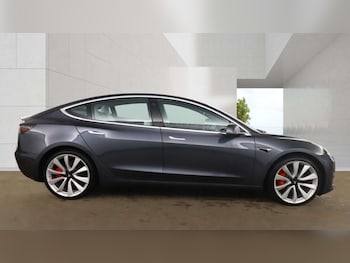 Used Tesla Model 3 2019 for sale - 78885279: Photo