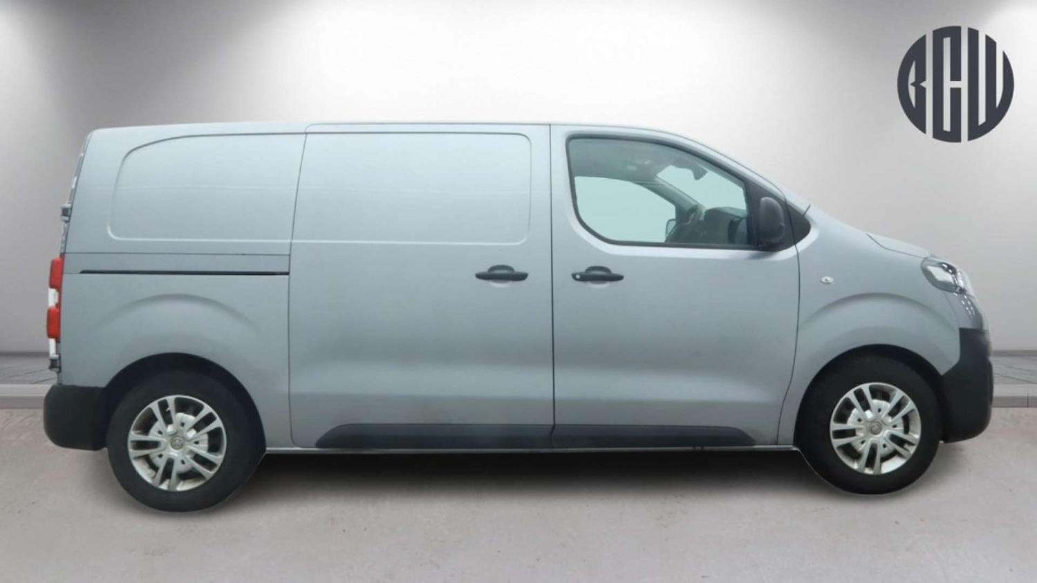 Used Vauxhall Vivaro 2020 for sale - 77636833: Photo 5