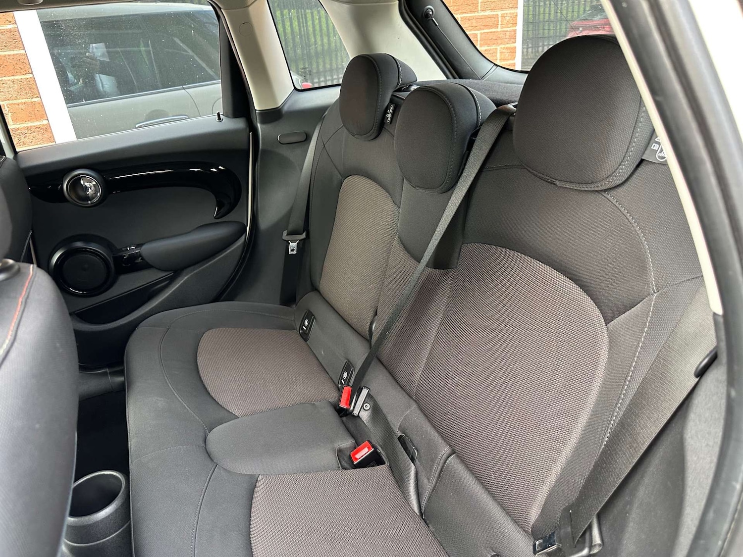 Used MINI Hatch 2018 for sale - 76277809: Photo 24