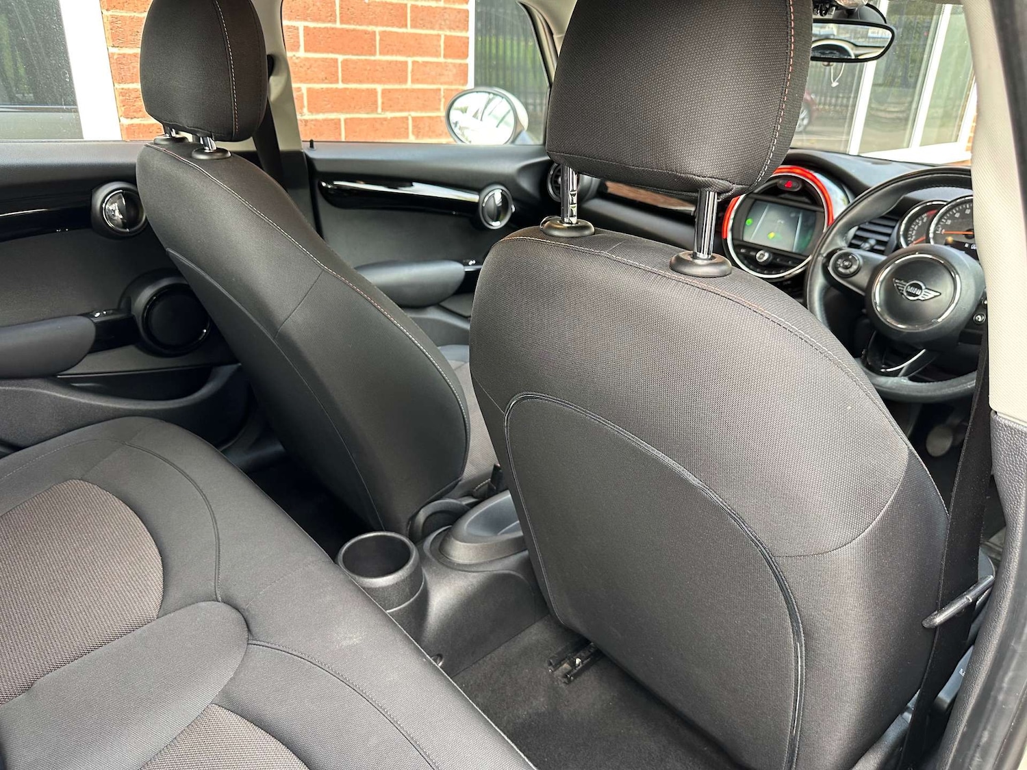 Used MINI Hatch 2018 for sale - 76277809: Photo 27