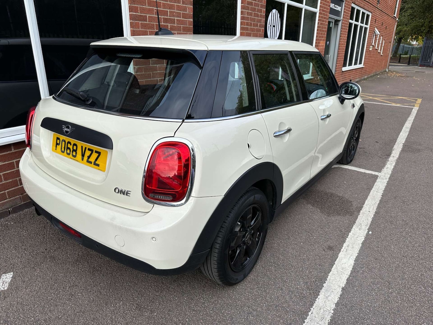 Used MINI Hatch 2018 for sale - 76277809: Photo 6