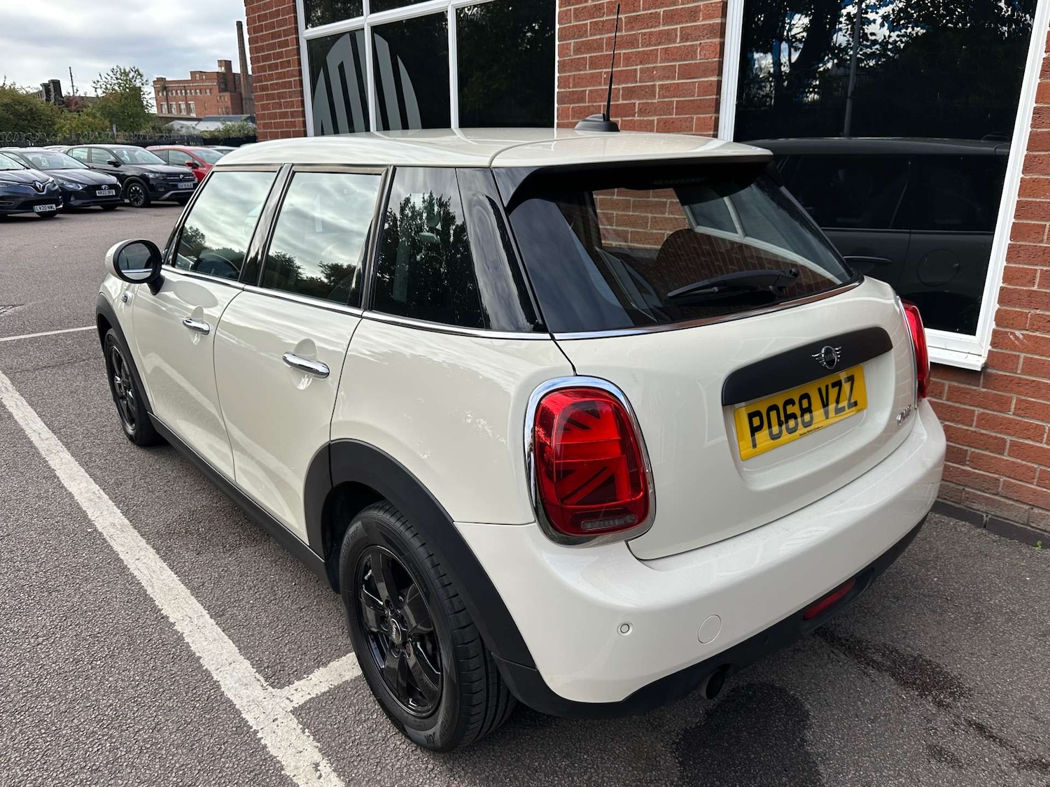 Used MINI Hatch 2018 for sale - 76277809: Photo 7