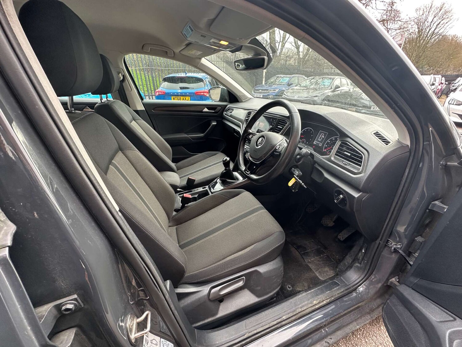 Used Volkswagen T-Roc 2019 for sale - 77896403: Photo 10