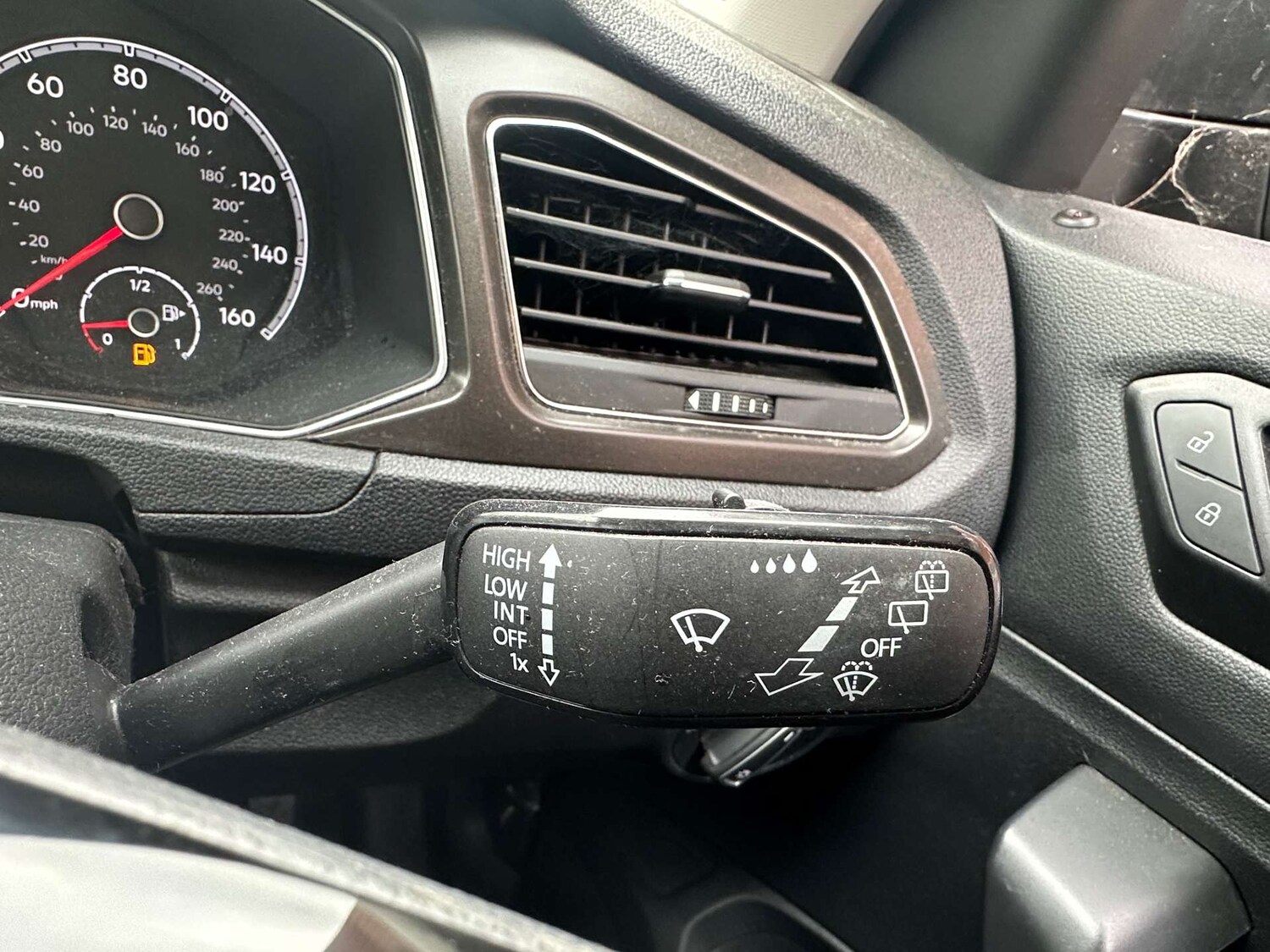 Used Volkswagen T-Roc 2019 for sale - 77896403: Photo 15