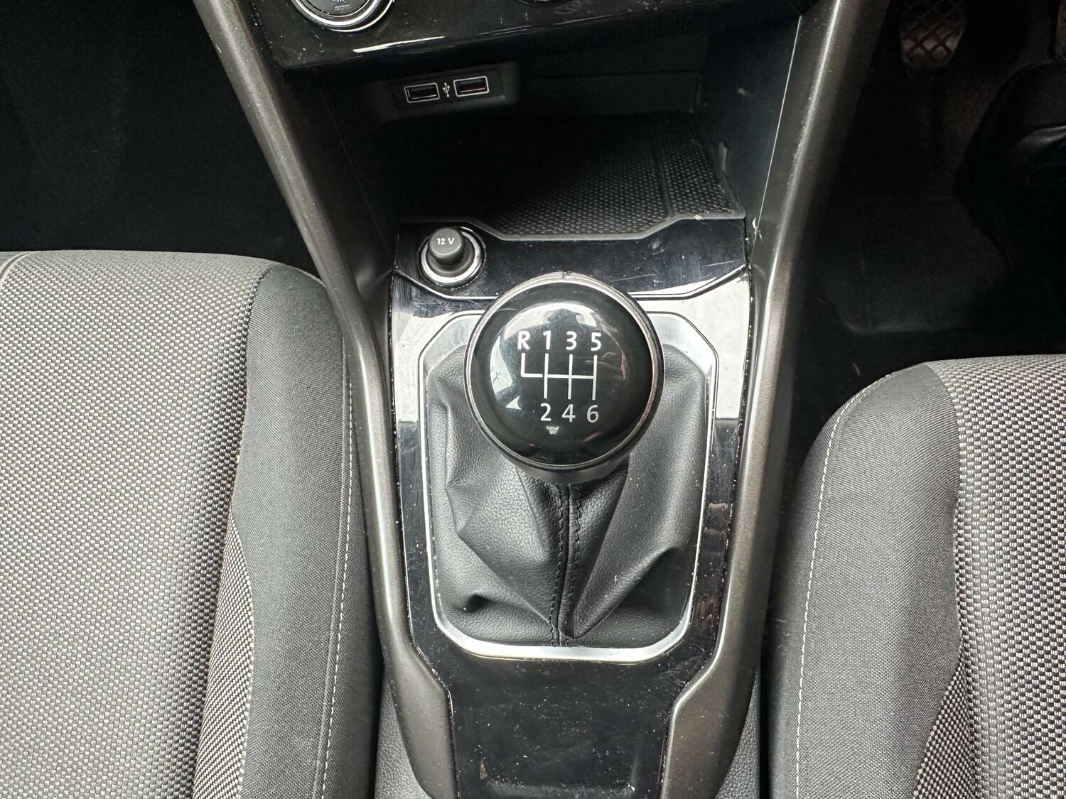 Used Volkswagen T-Roc 2019 for sale - 77896403: Photo 25