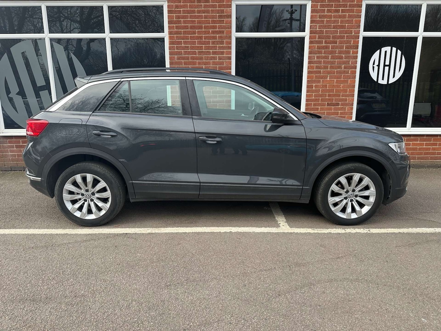 Used Volkswagen T-Roc 2019 for sale - 77896403: Photo 9