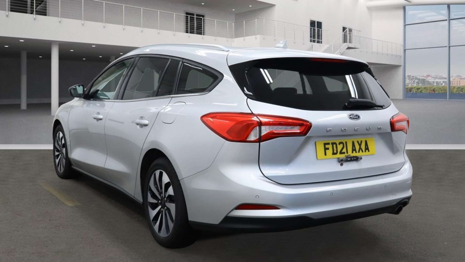 Used Ford Focus 2021 for sale - 76330098: Photo 3