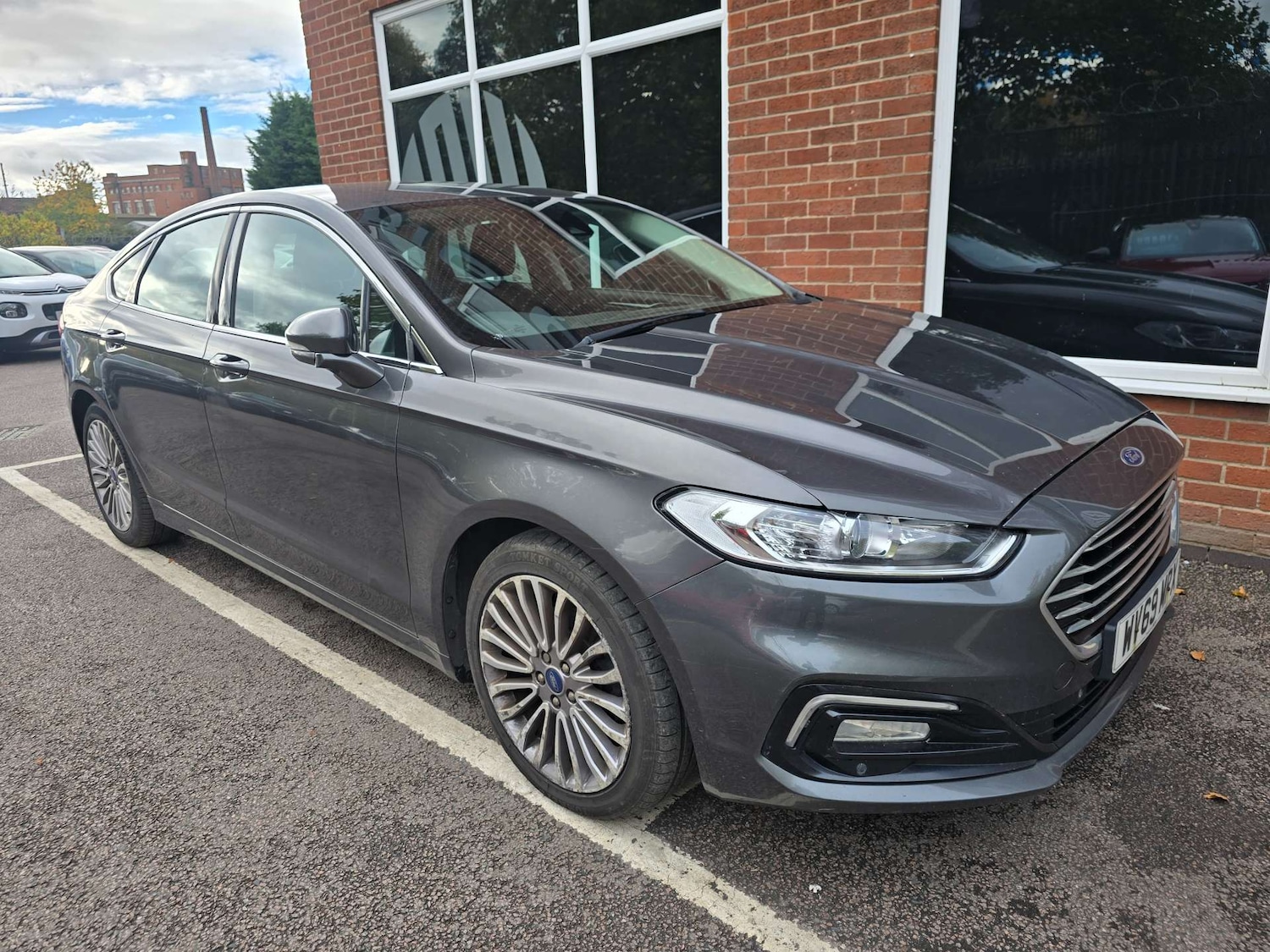 Used Ford Mondeo 2019 for sale - 76372228: Photo 5