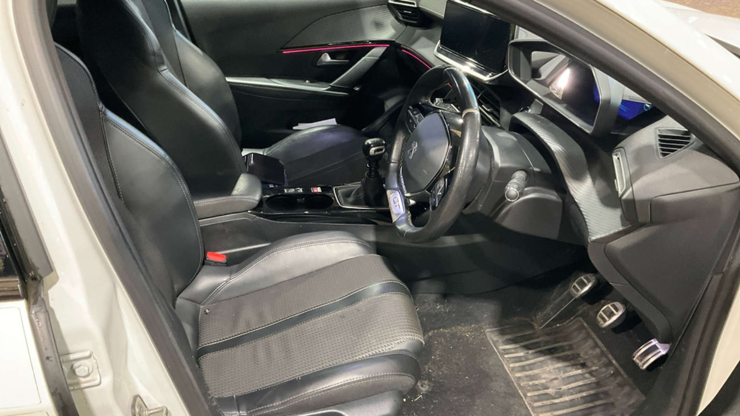 Used Peugeot 208 2022 for sale - 77420243: Photo 9