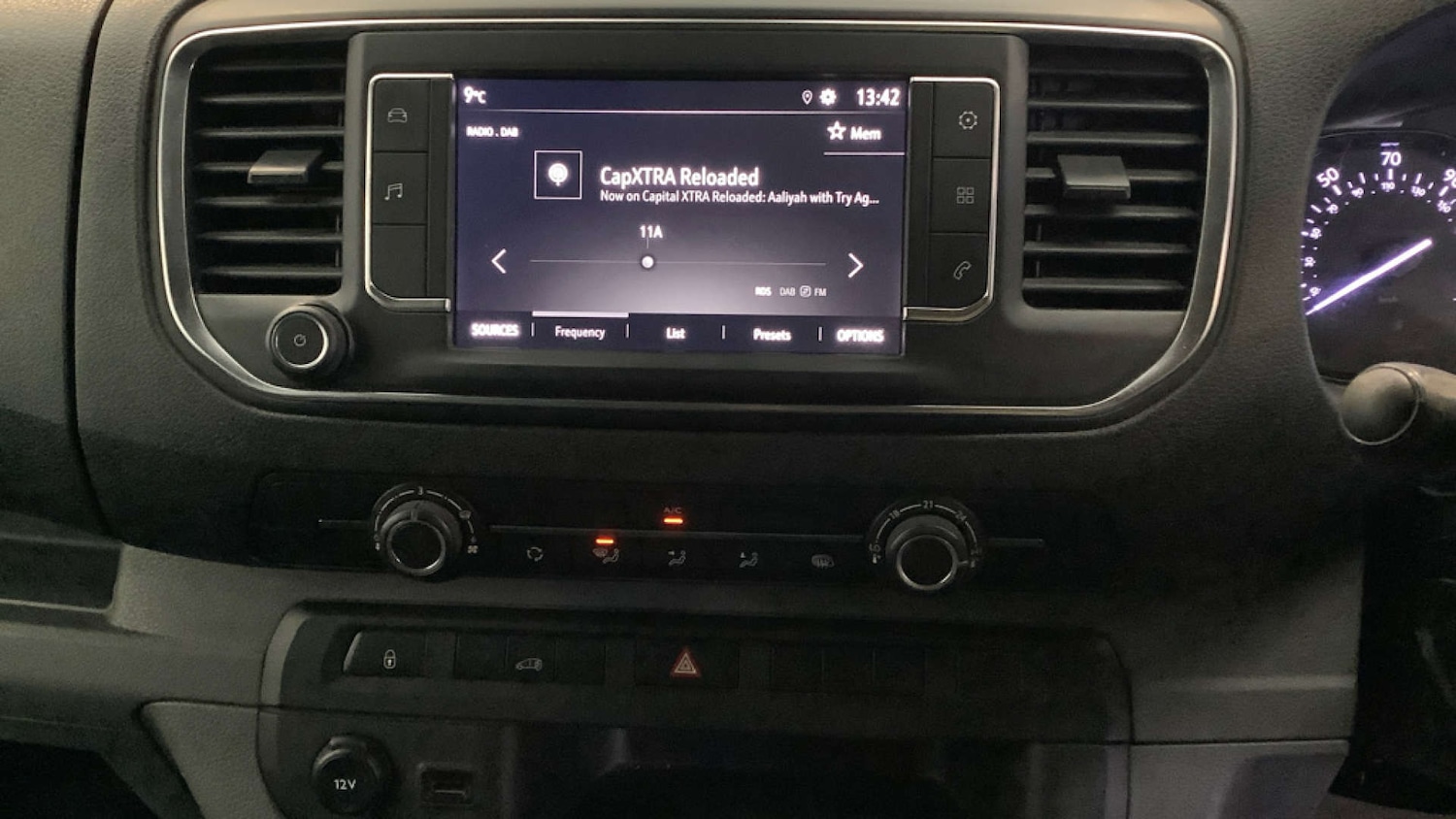 Used Vauxhall Vivaro 2021 for sale - 77523277: Photo 11