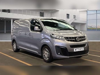 Vauxhall Vivaro feature image