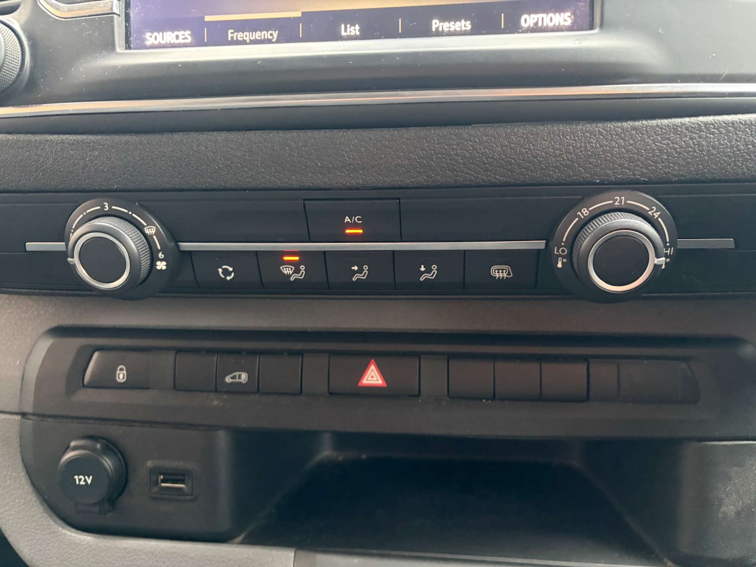 Used Vauxhall Vivaro 2021 for sale - 77523277: Photo 22