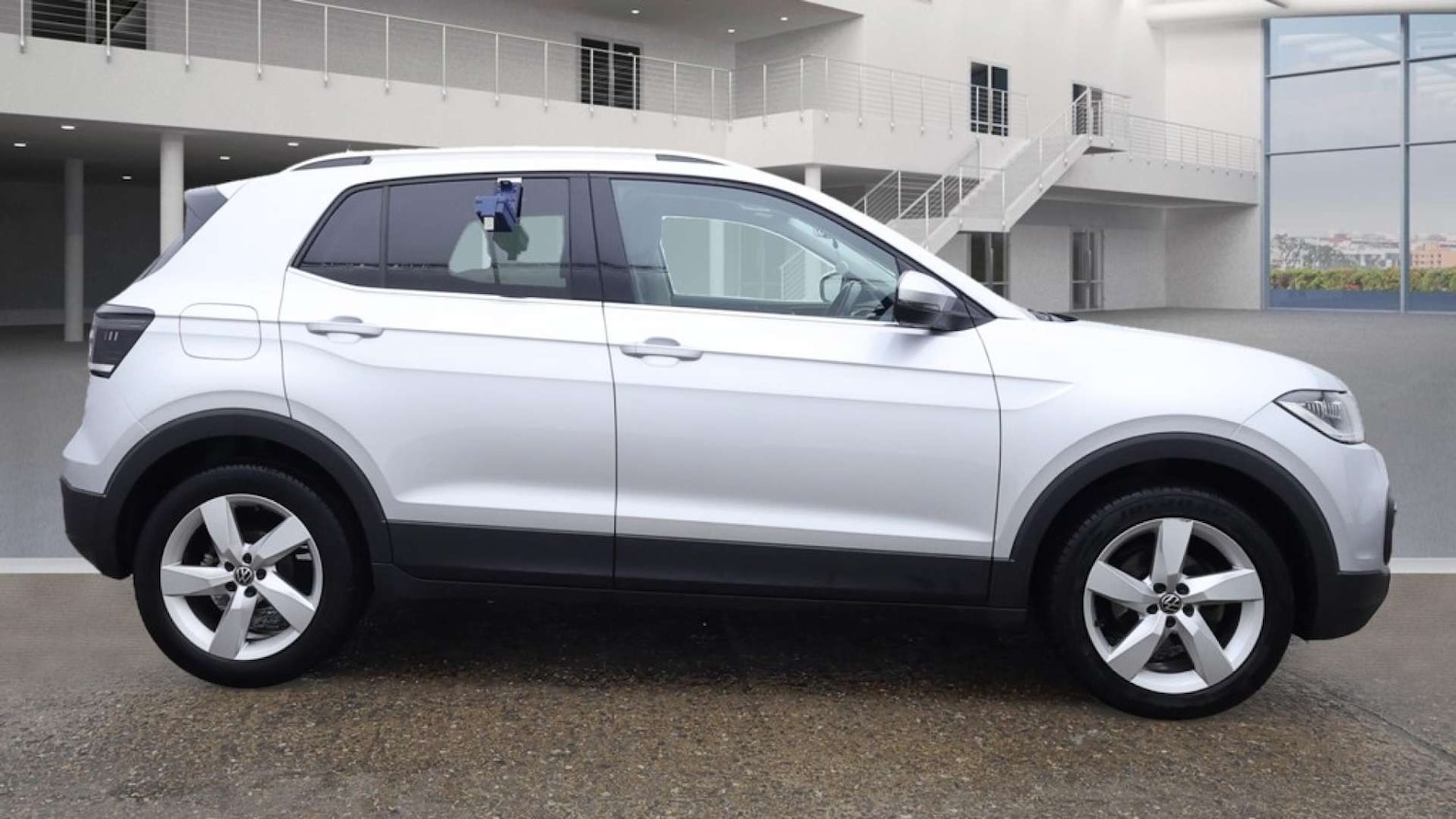 Used Volkswagen T-Cross 2021 for sale - 76577495: Photo 5