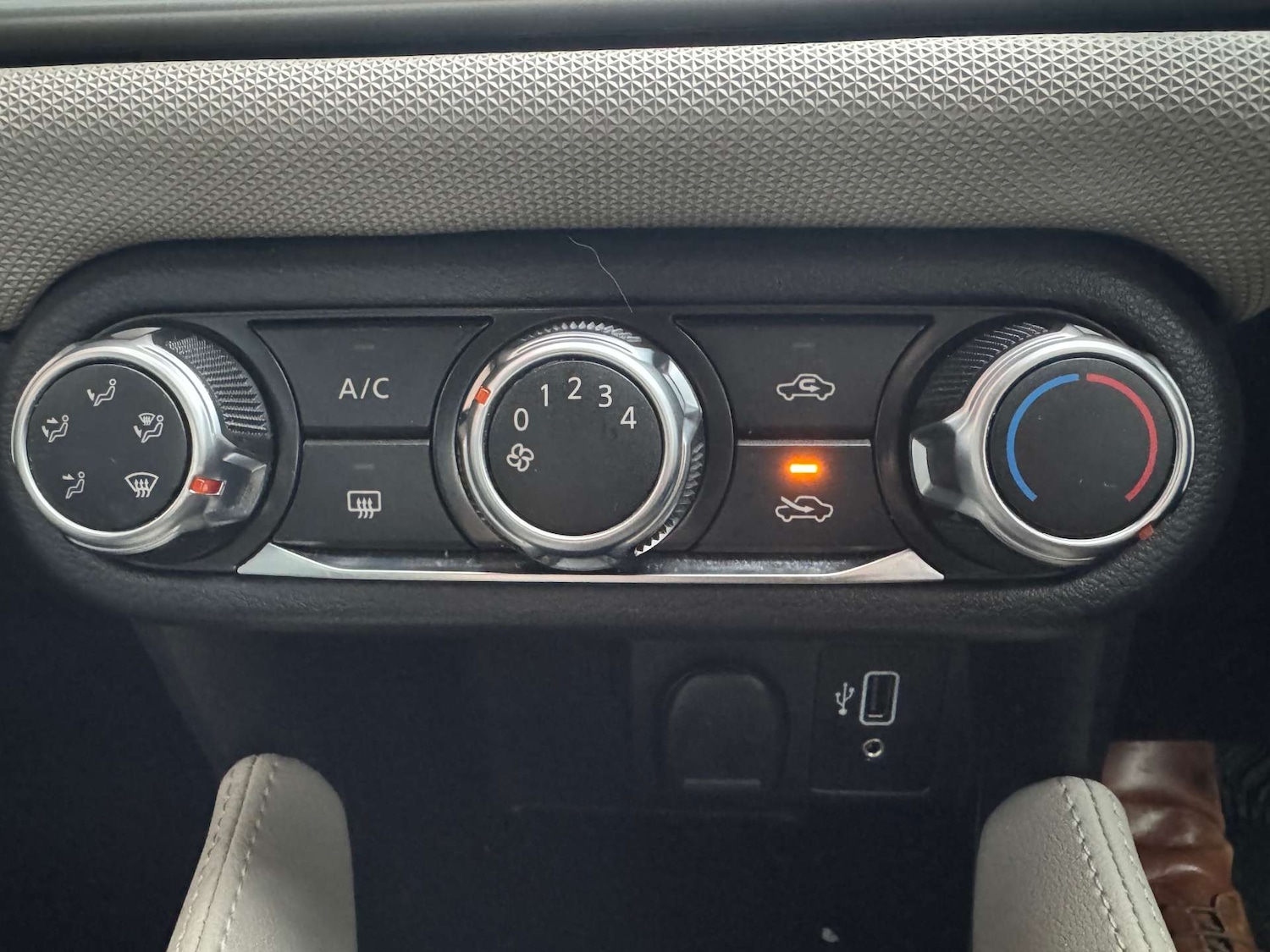 Used Nissan Micra 2019 for sale - 76567782: Photo 17