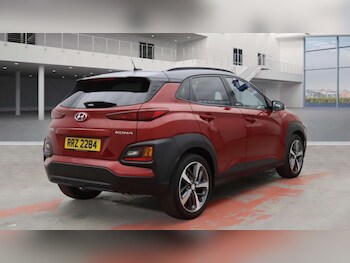 Used Hyundai KONA 2020 for sale - 76162614: Photo 4